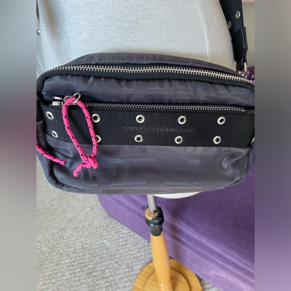 French Connection Cross Body Mini Bag Dark Grey with Camo Print & Pink ties - Picture 2 of 8